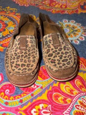 Ariat Cruisers Brown Suede with Leopard Print
